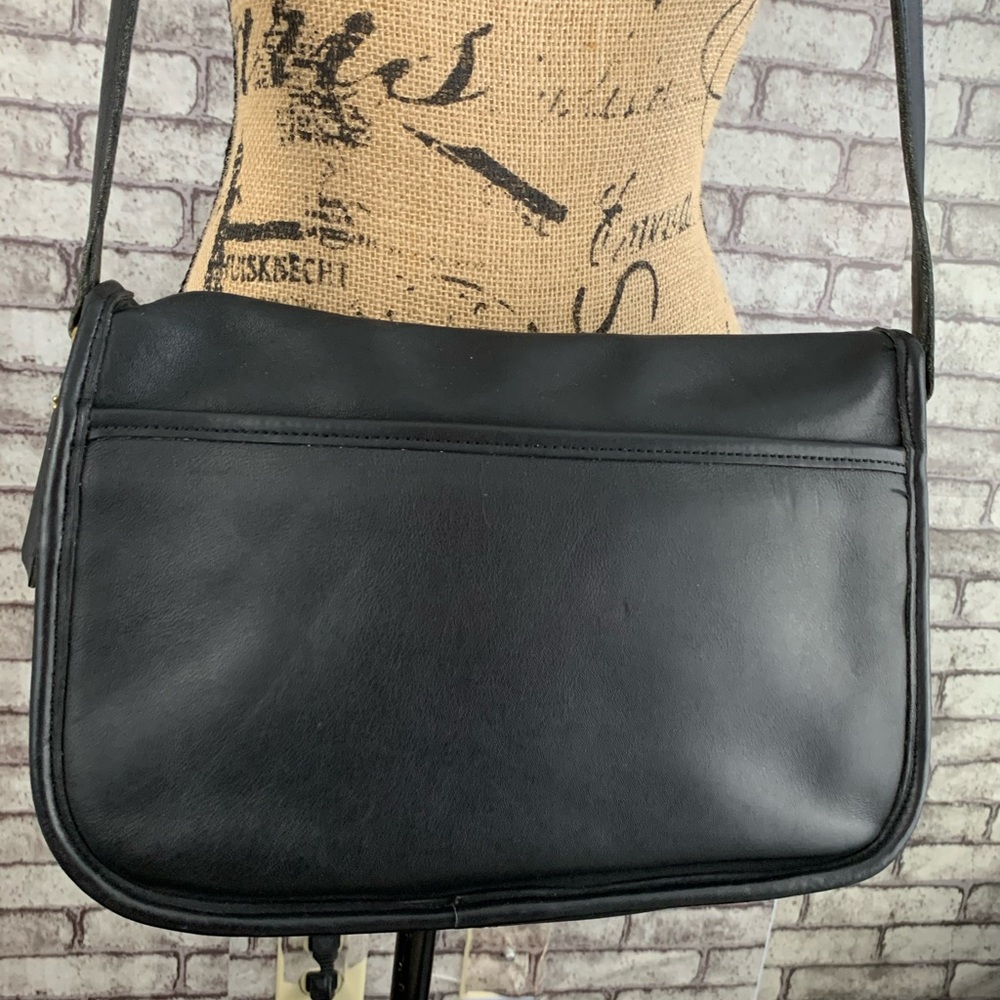 ❌SOLD❌Coach leather messenger /saddle bag - Picture 6 of 11
